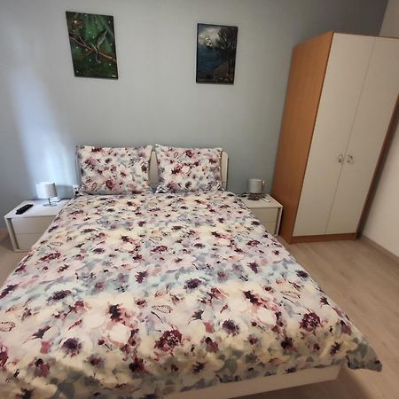 Hotel Kuca Za Odmor Ema Szybenik Zewnętrze zdjęcie